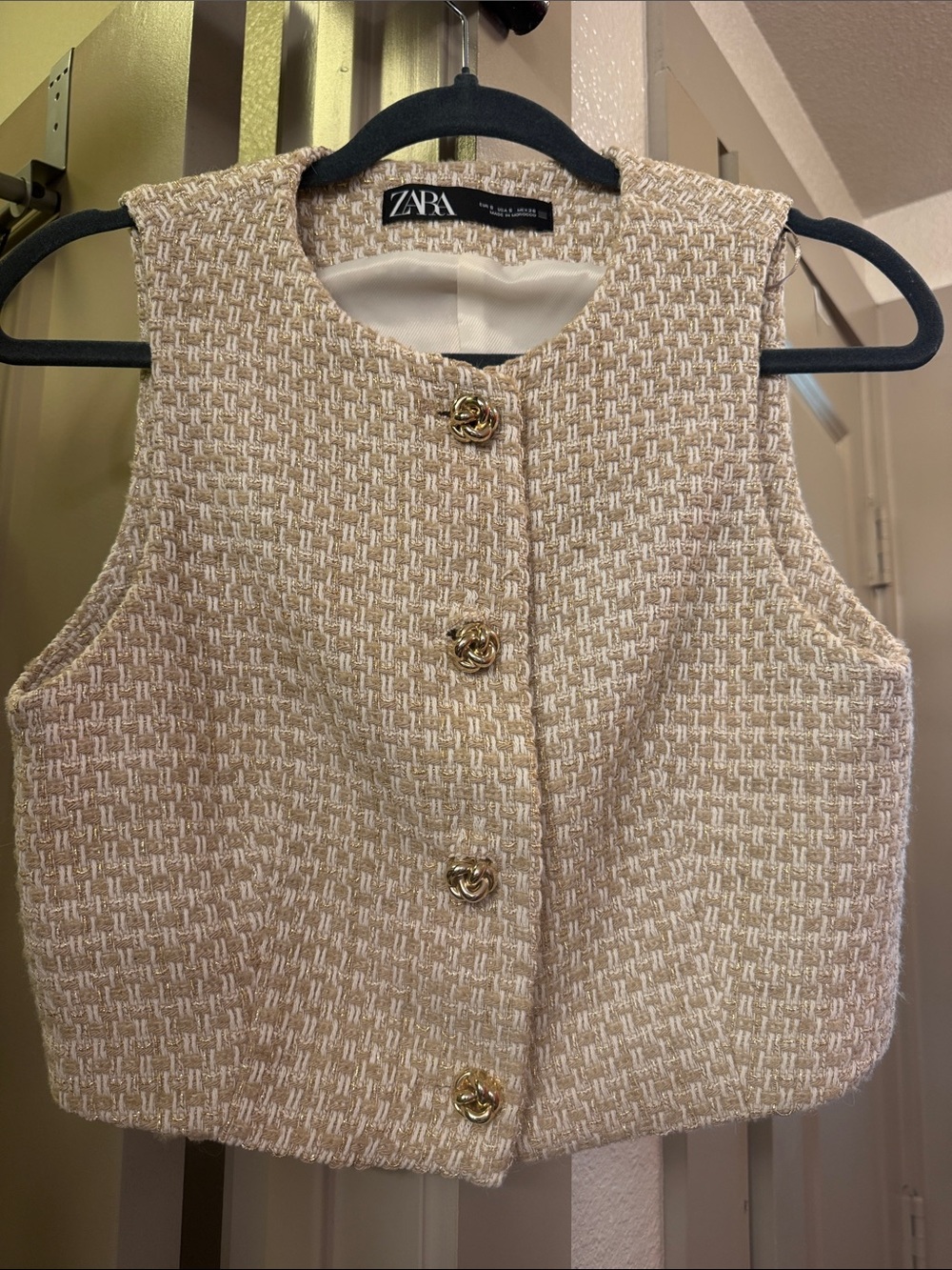 Zara Cream Tweed Sleeveless Cropped Vest with Gold Buttons